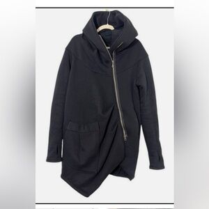AAKASHA ASYMMETRIC EXTRAVAGANT WOOL CASHMERE HOODED COAT SIZE MEDIUM